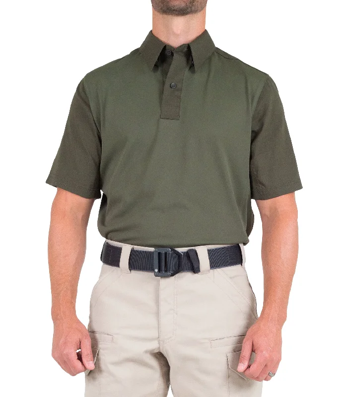 Men's Organic Cotton Casual Shirts with a Soft Handfeel for Everyday ComfortMen's V2 Pro Performance Short Sleeve Shirt