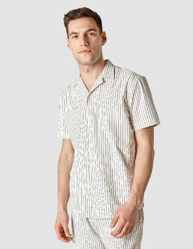 Plus Size Men's Plaid Flannel Casual Shirts in Earth Tones for a Cozy Fall OutfitTech Linen Bowling Short Sleeve Shirt Navy Pinstripe
