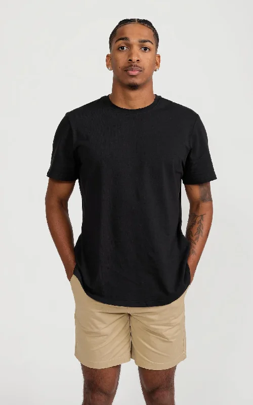 Men's Graphic - Printed Casual Shirts with Pop - Culture References for a Fun and Stylish LookMen's Pima Split-Hem Tee in Black