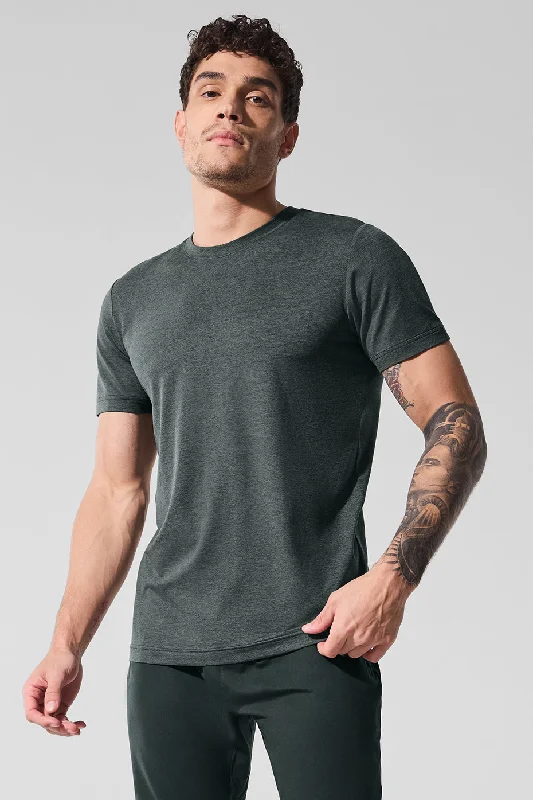 Men's Linen Blend Casual Shirts with Roll - Up Sleeves for a Summer Beach LookConquer Reform Crewneck Short Sleeve - Charcoal Green Heather