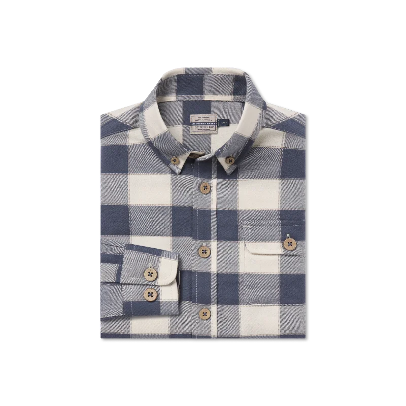 Men's Tailored Fit Checkered Casual Shirts in Multicolor for a Smart - Casual EnsembleYouth Fayetteville Gingham Flannel