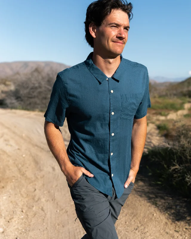 Men's Slim - Fit Printed Floral Casual Shirts in Pastel Colors for a Spring - Inspired VibeM's Verano Camp Collar Shirt