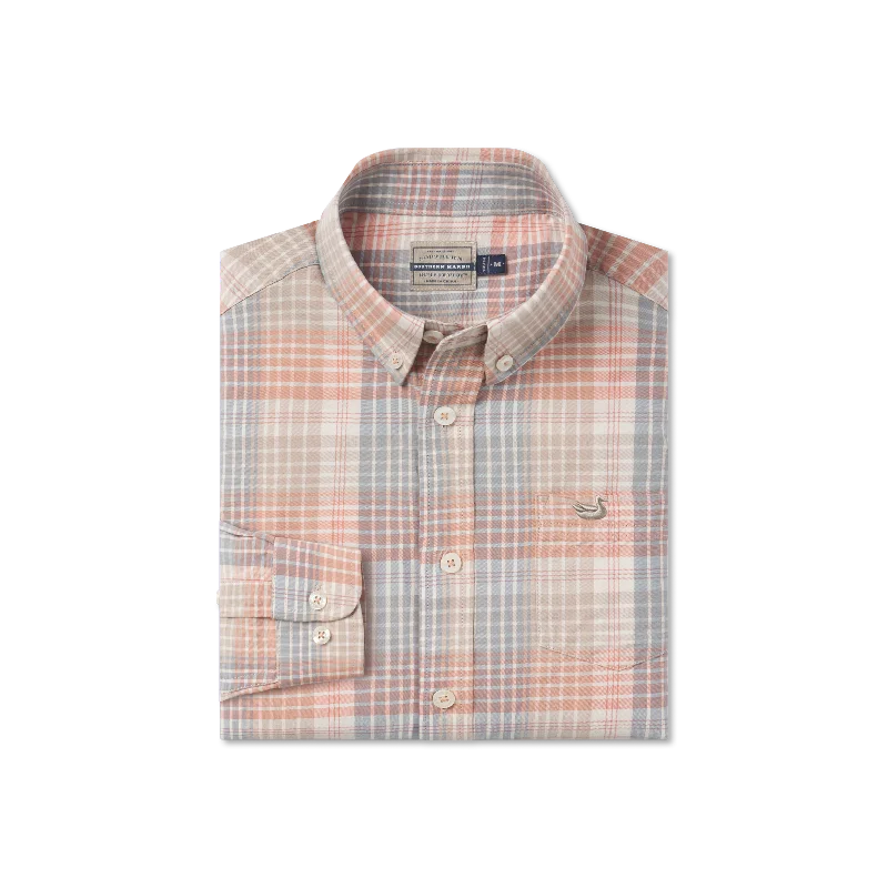 Men's Two - Tone Contrast Panel Casual Shirts in White and Navy for a Stylish and Eye - Catching DesignYouth Barton County Washed Dress Shirt