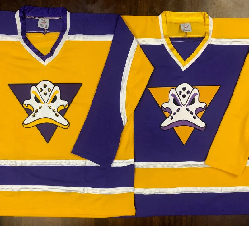 Men's Breathable Polyester Running Jerseys in Bright Neon Colors for High - Visibility WorkoutsCustom Hockey Jerseys with a Duck Twill Logo