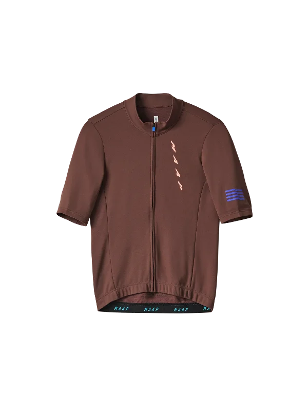 Men's Retro Soccer Jerseys of Famous Clubs from the 90s for Nostalgic Football EnthusiastsEmbark Team Jersey