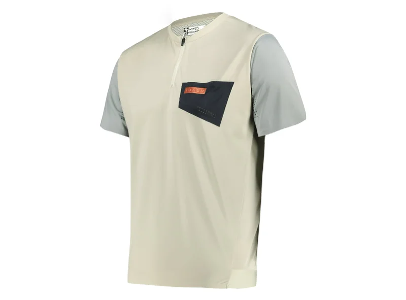 Men's Moisture - Wicking Golf Jerseys with UV Protection for Comfortable Rounds on the CourseLeatt MTB Trail 3.0 Short Sleeve Jersey - Desert - 2022