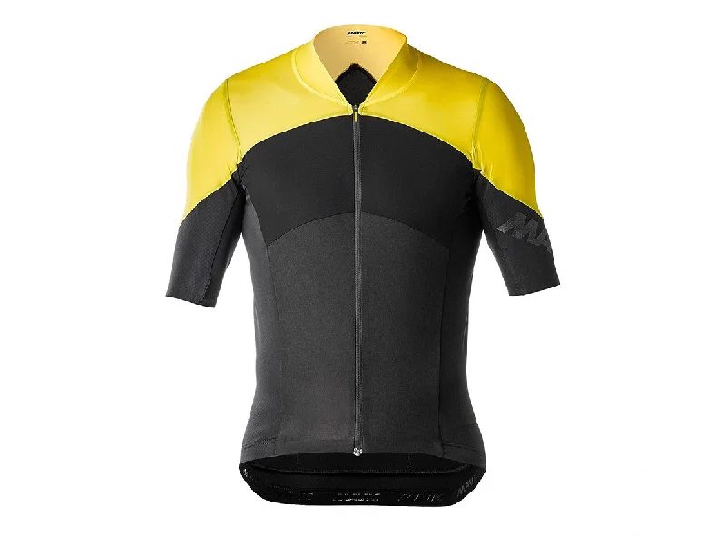 Men's Retro Soccer Jerseys of Famous Clubs from the 90s for Nostalgic Football EnthusiastsMavic Cosmic Ultimate SL Short Sleeve Road Jersey - Black-Yellow Mavic