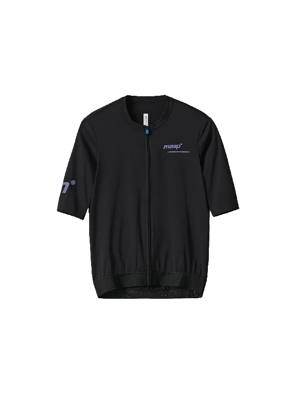 Men's Moisture - Wicking Lacrosse Jerseys with Mesh Panels for Optimal Performance on the FieldTraining Jersey