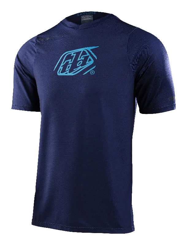 Men's Football Jerseys with Embroidered Club Badges for a Premium and Authentic AppealTroy Lee Designs Skyline Short Sleeve MTB Jersey - Iconic - Navy - 2023