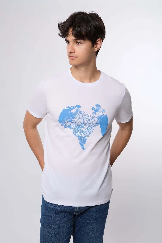 Men's antimicrobial t - shirts for odor - free freshness during travelT-Shirt