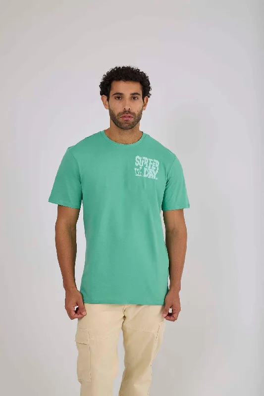 Men's printed Hawaiian t - shirts for tropical vacationsT-Shirt