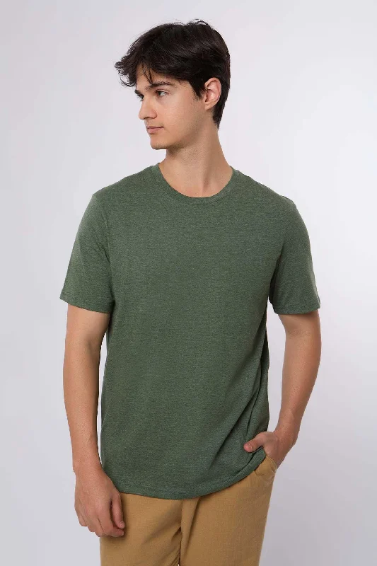 Men's plus - size pocket t - shirts with a classic lookT-Shirt