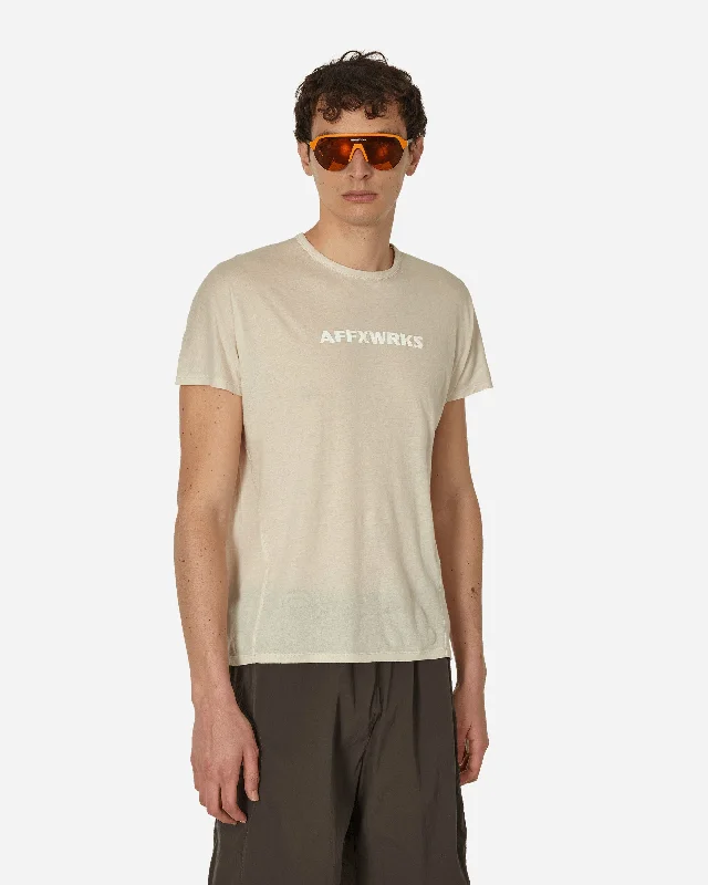 Men's antimicrobial t - shirts for odor - free freshness during travelShoulderless T-Shirt Dust White