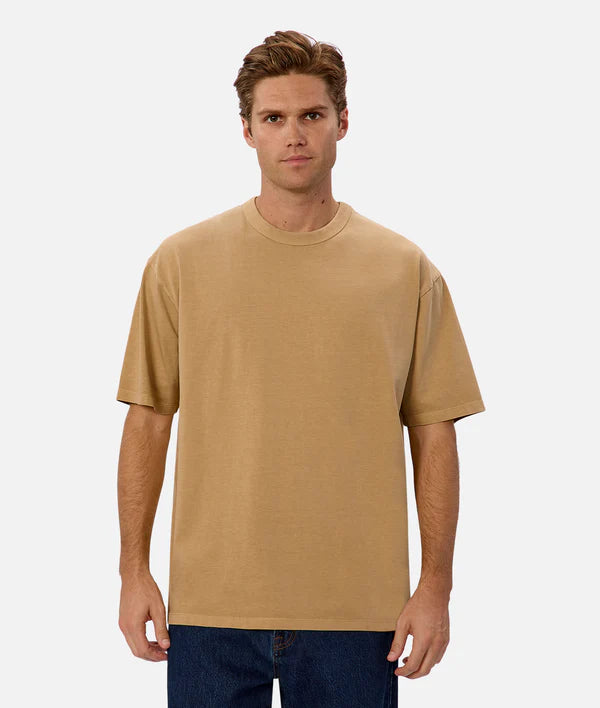 Men's slim - fit graphic t - shirts with vintage rock band printsIndustrie - The Del Sur Tee - Curry