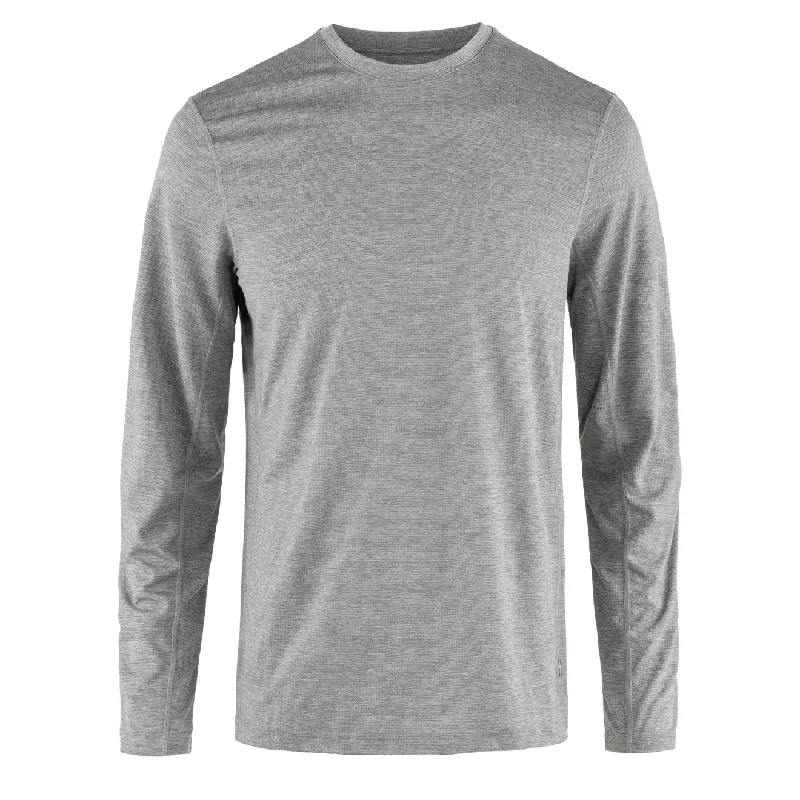 Men's plus - size pocket t - shirts with a classic lookFjallraven Abisko Day Hike LS Shark Grey
