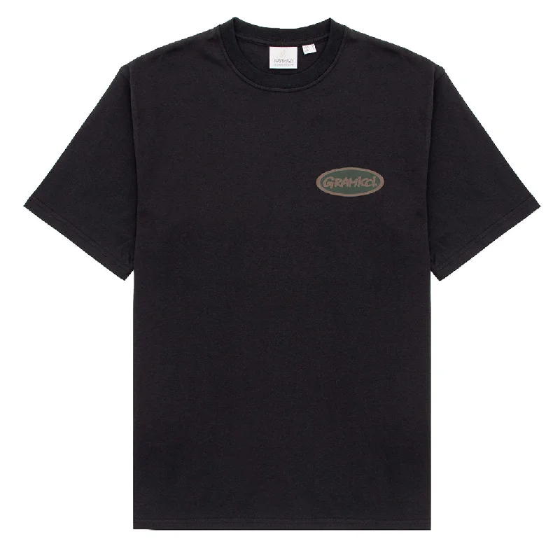 Men's polo t - shirts with a contrast collar for a preppy lookGramicci Oval Tee Vintage Black
