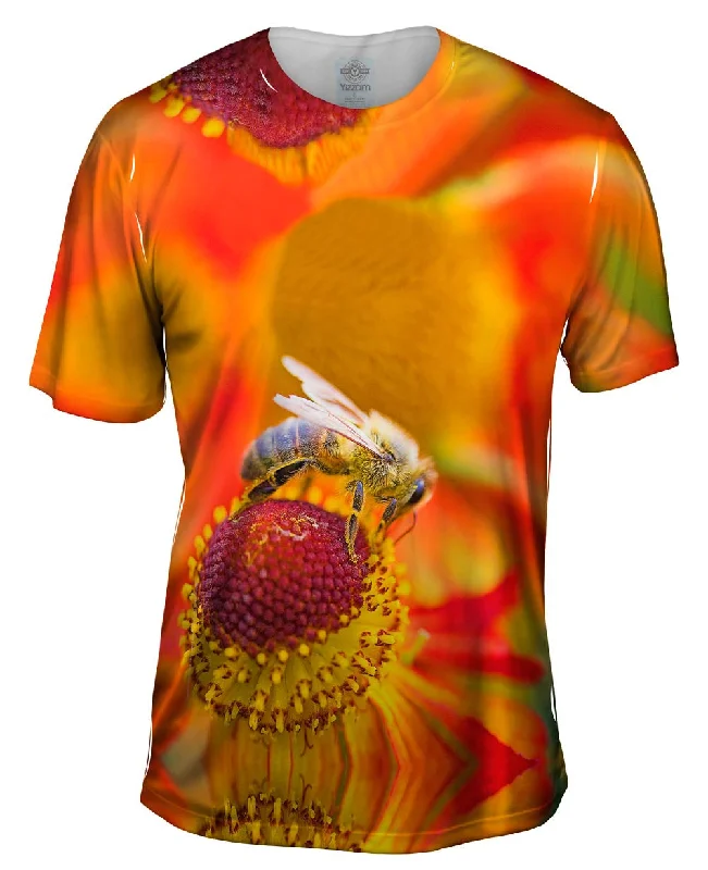 Men's short - sleeve linen t - shirts for summer beach outingsRed Love Honey Bee