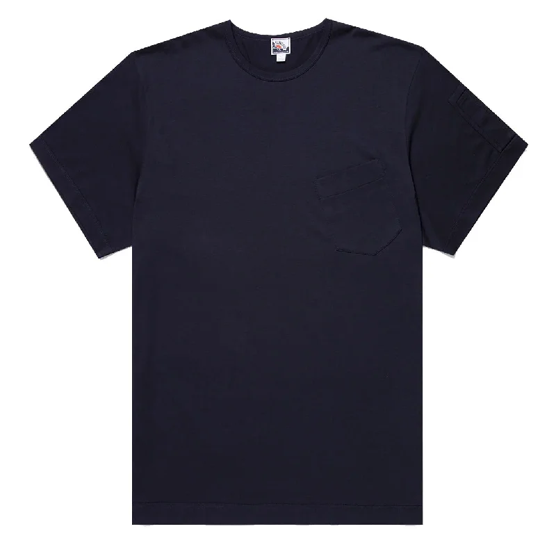 Men's slim - fit graphic t - shirts with vintage rock band printsSunspel X Nigel Cabourn T-Shirt Navy