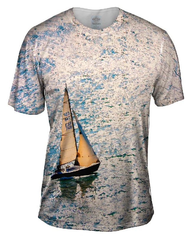 Men's plus - size pocket t - shirts with a classic lookThe Sailboat