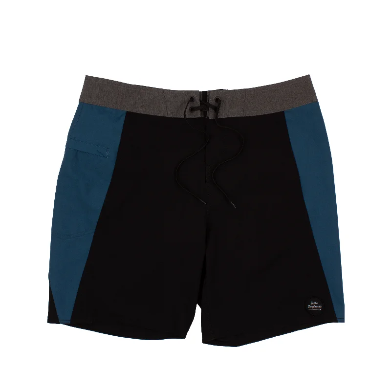 Men's ribbed t - shirts with a textured finish for added styleTidal 19" Boardshort