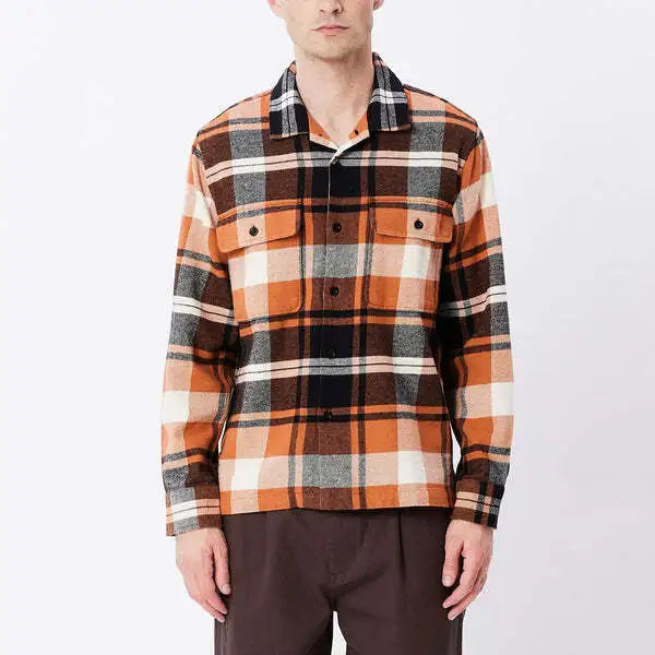 Men's polo t - shirts with a contrast collar for a preppy lookTrent L/S Shirt