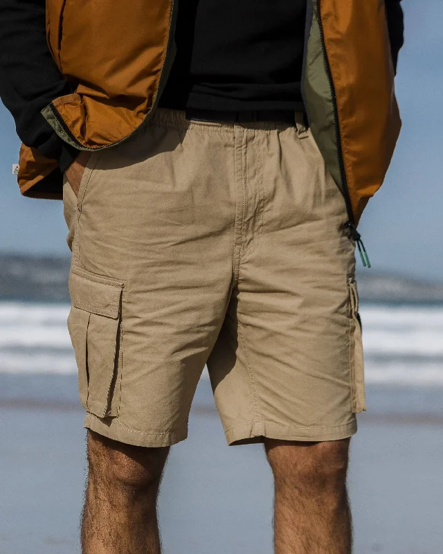 Men's pastel - colored cotton shorts for a spring - friendly outfit   Adventurer Cargo Short - Chinchilla Brown