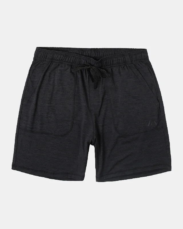 Men's zip - pocket canvas shorts for added functionality during travel   C-Able 17" Shorts - Black Heather