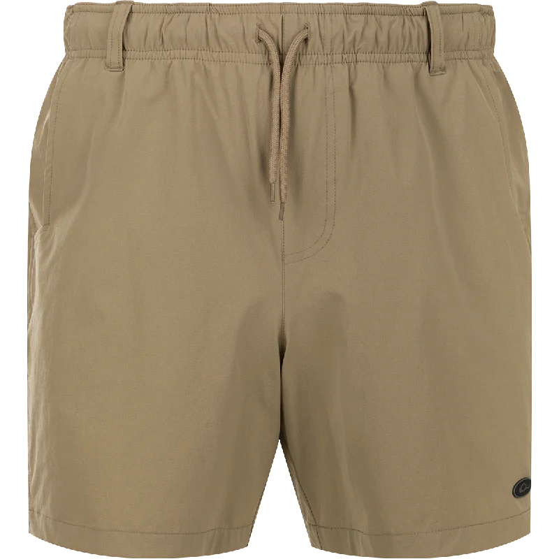 Men's zip - pocket canvas shorts for added functionality during travel   Dock Short 6"