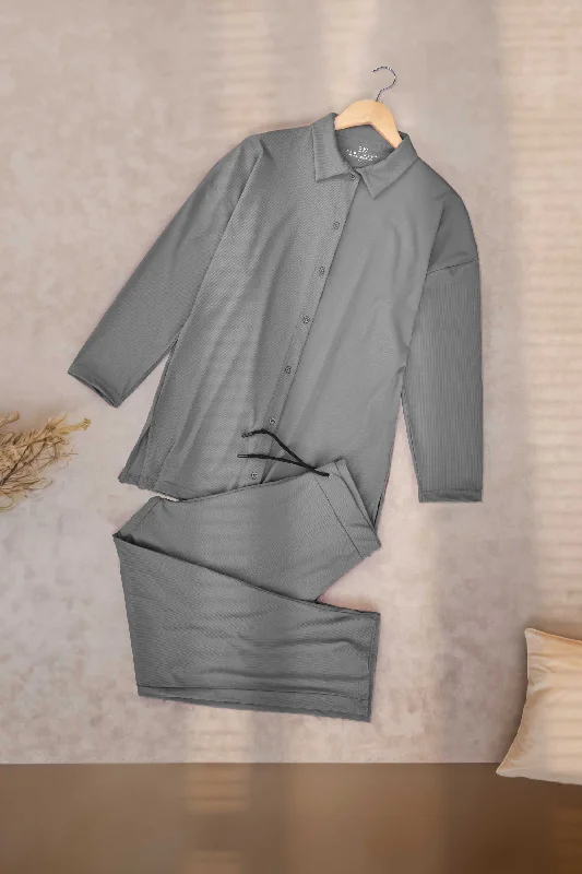 Men's long sleeve classic fit polo shirts with embroidered logosEast West Women's Knitted Co-Ord Set