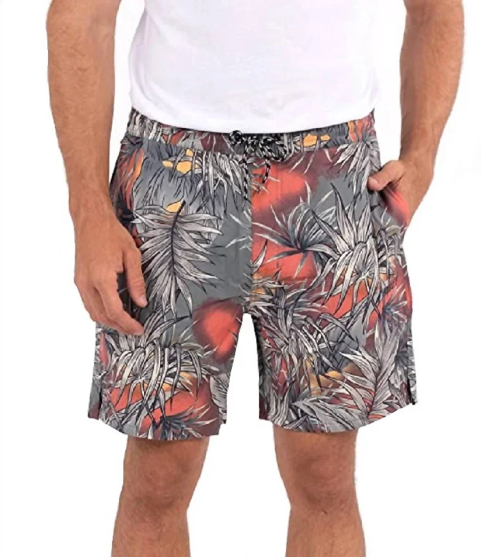 Men's floral print silk blend shorts for a unique night - out look   Explore H20-Dri Trek 17.5" Short In Galactic Jade