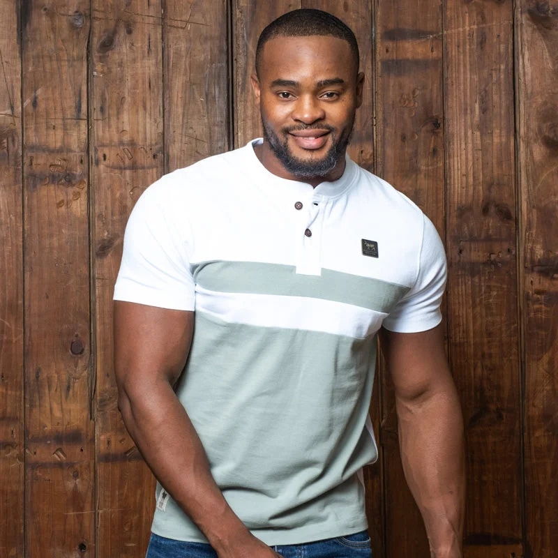 Men's high - collar polo shirts with a modern twistKingsley Colourblock Henley Pelican