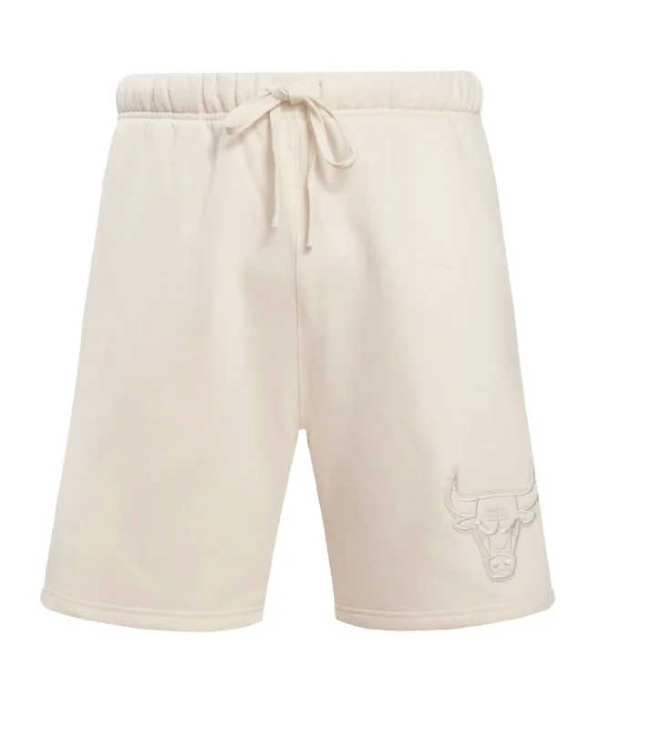 Men's button - fly denim work shorts for durability on the job   Men's Chicago Bulls Neutral Fleece Short In Eggshell