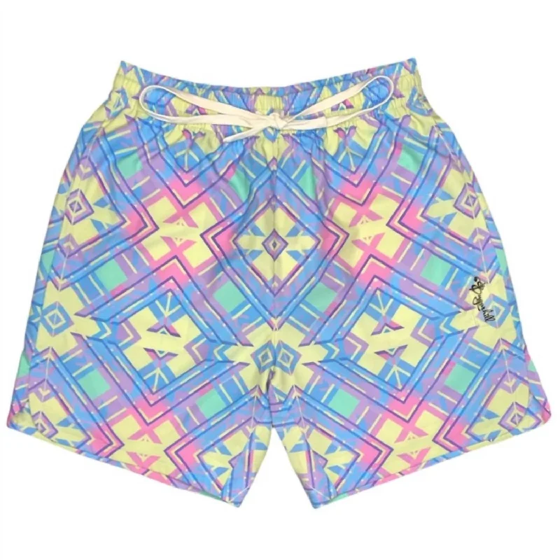 Men's zip - pocket canvas shorts for added functionality during travel   Men's Crystalize Short In Blue Candy Print