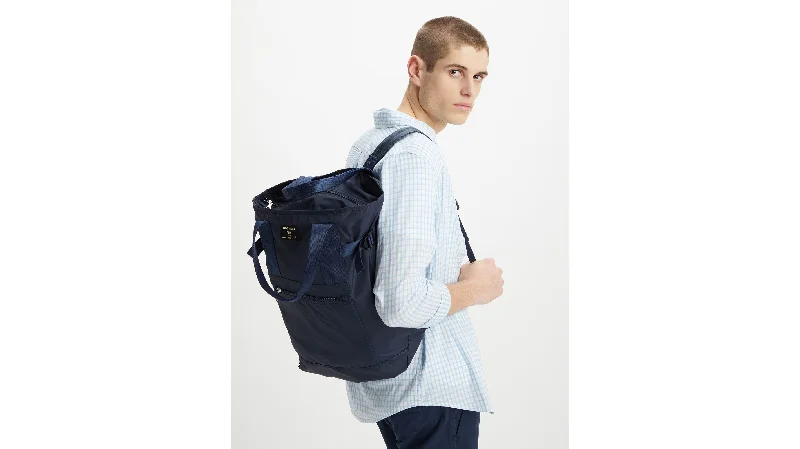 Men's floral print silk blend shorts for a unique night - out look   Men's Packable Bagpack