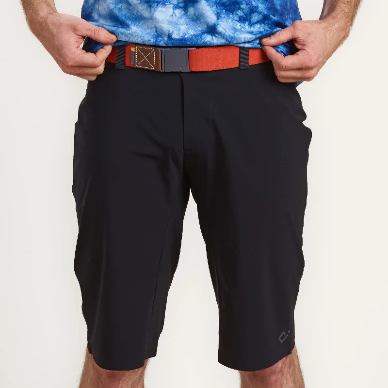 Men's checkered pattern wool shorts for a stylish winter layering option   Men's Ultralight TRAIL Short