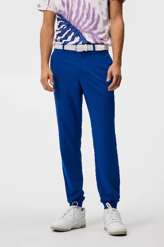 Men's moisture - wicking performance shorts for sweaty outdoor activities   Cuff Jogger Pant