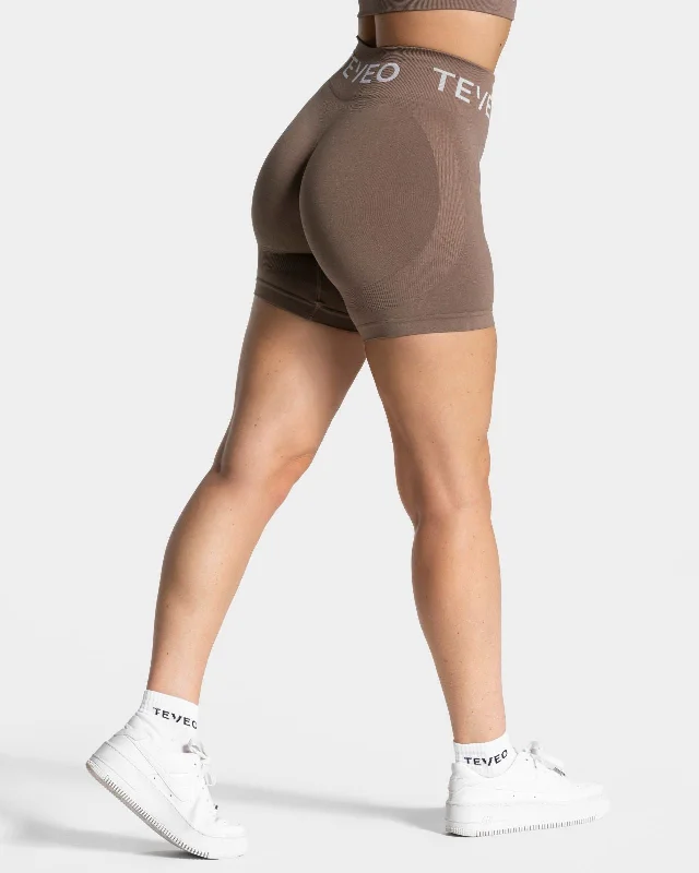 Men's wide - leg linen blend shorts for a relaxed beachside vibe    Signature Scrunch Short "Mokka"