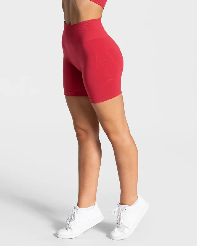 Men's distressed cotton shorts for a bohemian - inspired style   True Short "Rot"