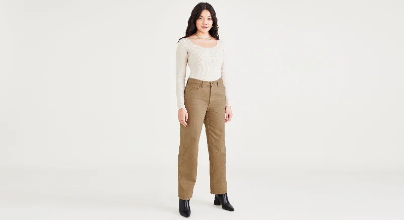 Men's floral print silk blend shorts for a unique night - out look   Women's Straight Fit High Jean Cut Pants