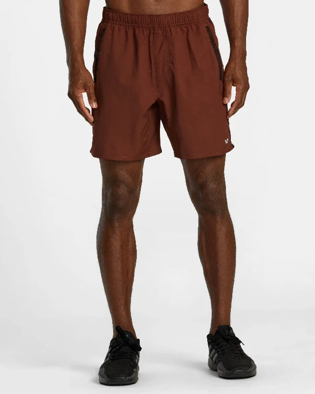 Men's adjustable - length convertible shorts for versatile use Yogger Control 17" Training Shorts - Red Brick Men's adjustable - length convertible shorts for versatile use Yogger Control 17" Training Shorts - Red Brick