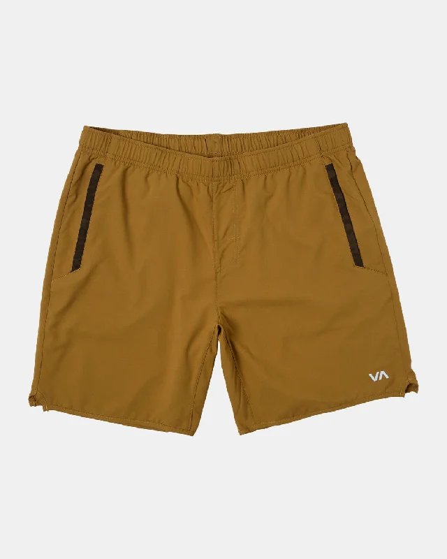 Men's pleated front twill shorts for a classic and sophisticated appearance   Yogger IV 17" Athletic Shorts - Tobacco